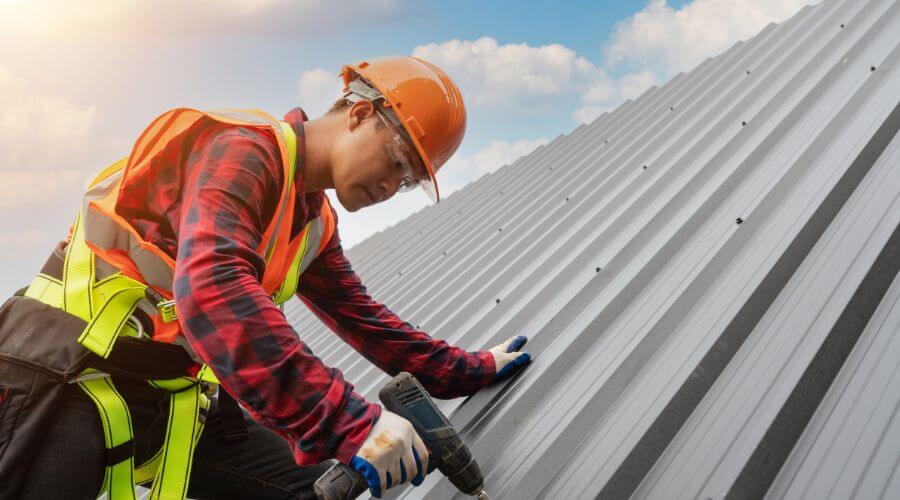Expert top industrial roofings services in Kinsley, KS